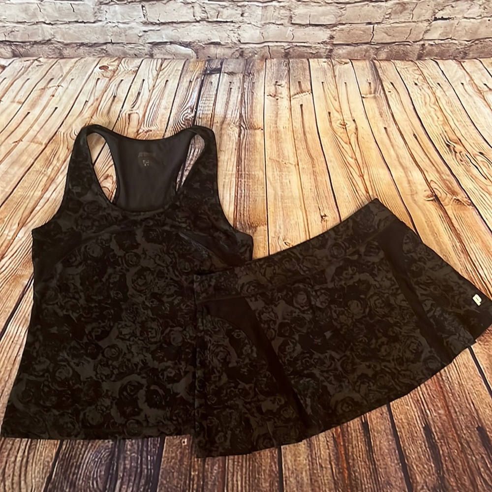 Black and Gray Two Piece Tennis Set
